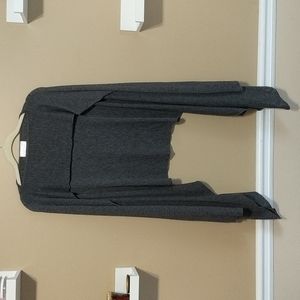 Motherhood nursing shawl